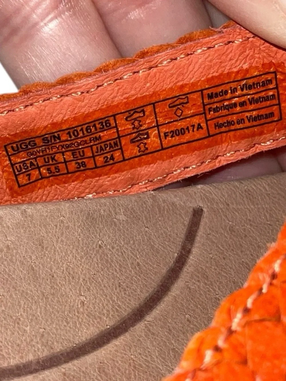 UGG Lorrie Women's Orange Braided Leather Thong Sandals Size 7